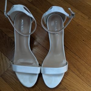 New Ankle strap Annaili 8.5 heels